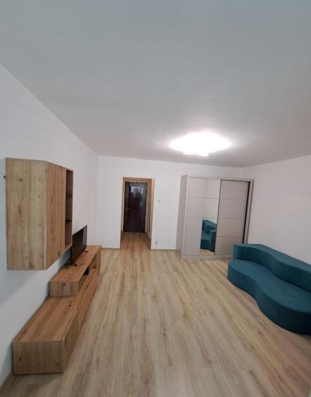 Garsoniera, 32 mp, 2 minute de metrou, prima inchiriere, Iancului