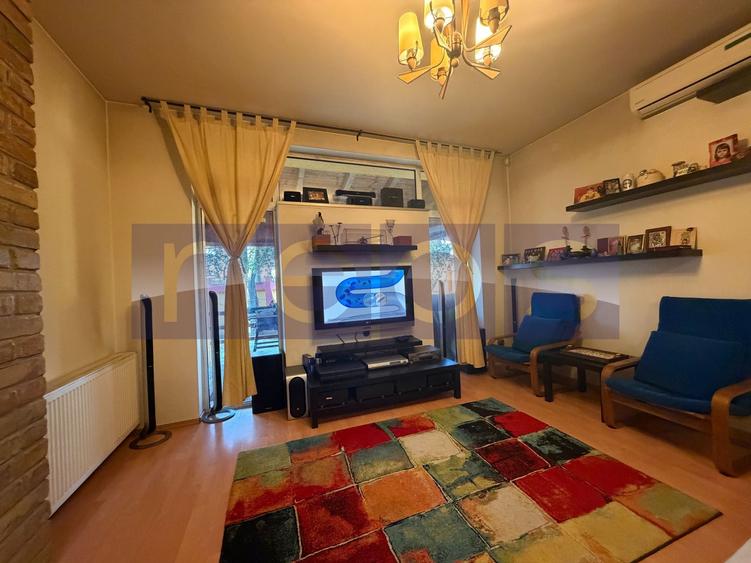 VANARE CASA | 150 MP LOCUIBILI | TEREN 400 MP | PANOURI FOTOVOLTAICE 8 KW |