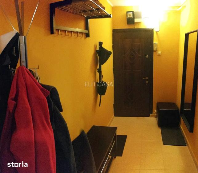 Apartament cu 3 camere, zona Podu Ros - 7