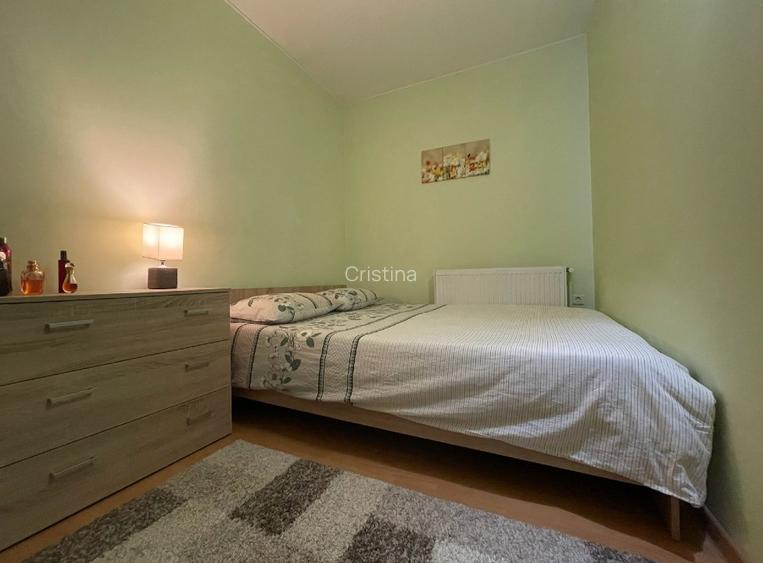 Persoana fizica vand garsoniera la mansarda - 12
