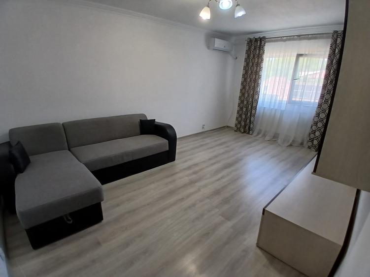 Apartament 1 camera de inchiriat zona Podu de Fier