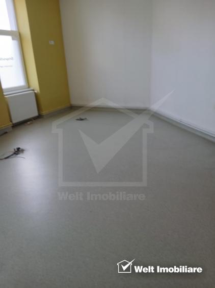 Imobil servicii parter si mansarda 230mp langa podul Garii