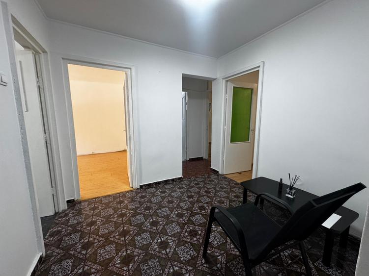 Apartament cu 3 camere Metalurgie