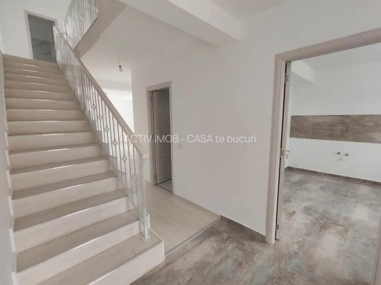 VANZARE - Casa  sau  SPATIU COMERCIAL - Locuinta si  sau Afacere - Vila -- 16500 - 2
