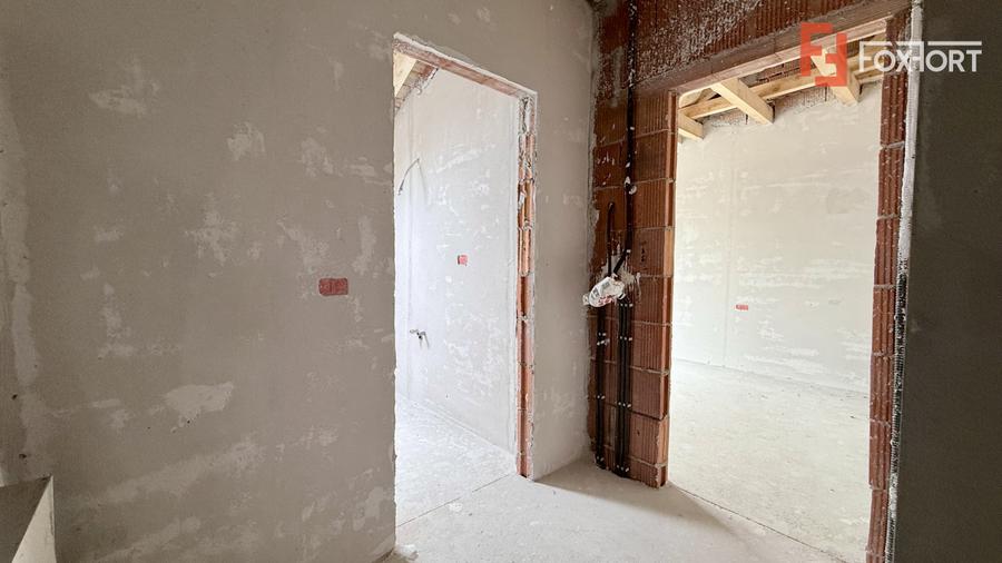 Comision 0% Duplex de vAnzare 4 camere cu toate utilitatile Mosnita