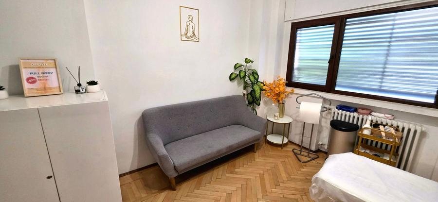 Apartament 2 camere de vânzare în zona Universitate ideal investitie