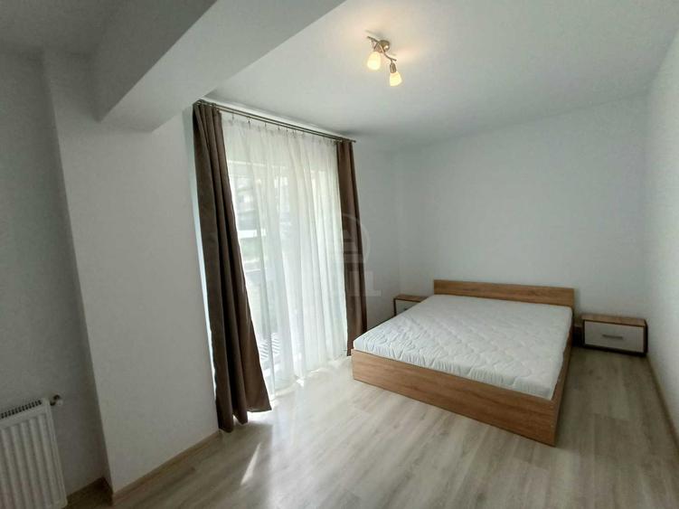 Apartament de 3 camere, cu gradina, zona Cetatii