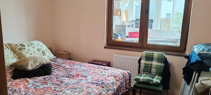 Oltenitei-Martisor, ap. 2 camere, 6/10, imbunatatiri, 110000 Euro.
