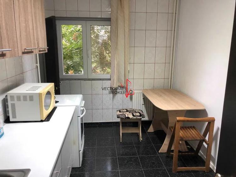 Apartament 3 camere Dristor Rimnicu Sarat cu 2 bai si 3 balcoane