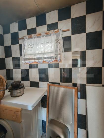 Casa 2 camere, 83 mp, 650 mp teren, in Moldovenesti