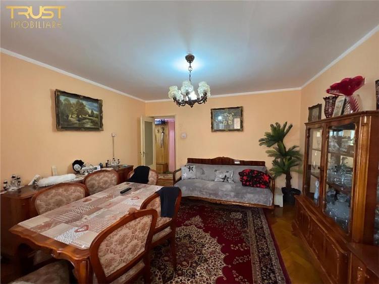 3 camere l Decomandat l 58 MP l Zona Big
