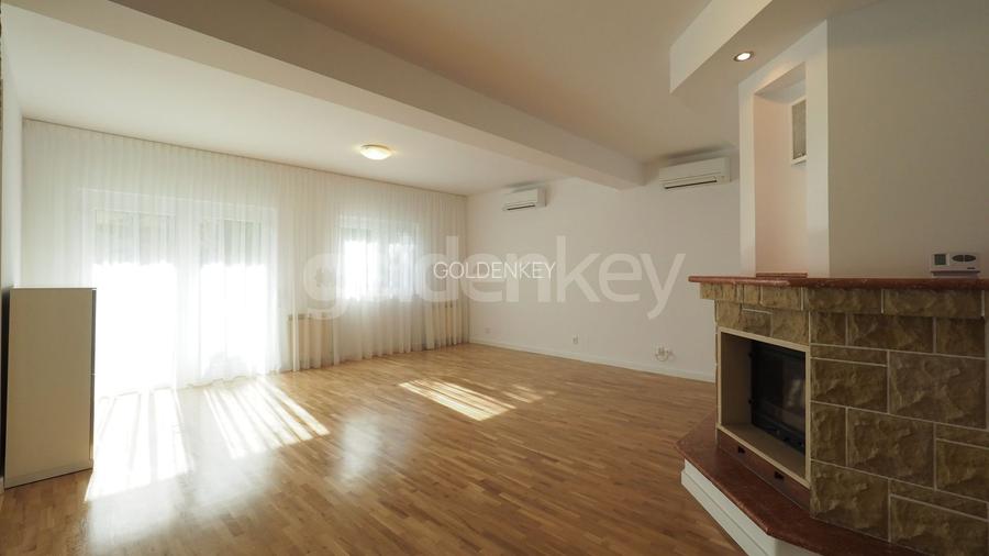Vilă impecabila cu 7 camere, piscina exclusiva - 2