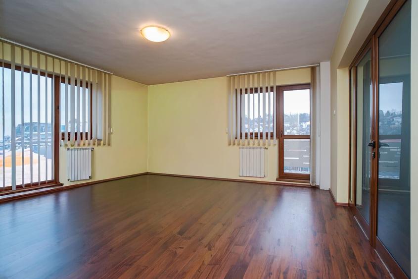 Spatiu profesional de inchiriat la casa-Iasi zona Centrala