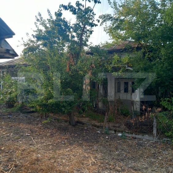 CASĂ DE RENOVAT PE TEREN DE 910 MP – ORBEASCA DE SUS