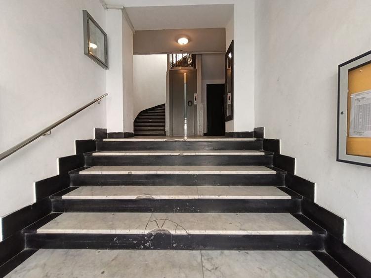 Apartament 4 camere trasformat in 2 apartamente | Cismigiu