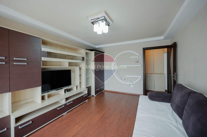 De vânzare apartament cu o cameră, în zona Nufărul - 5