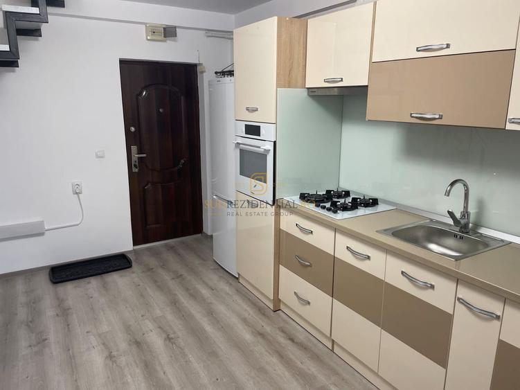 Apartament tip duplex, luminos, acces facil metrou Aparatorii Patriei