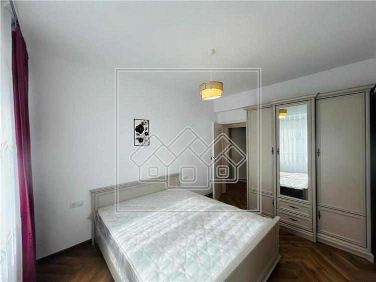 Ap la prima inchiriere, cu 3 camere, balcon, parcare subterana