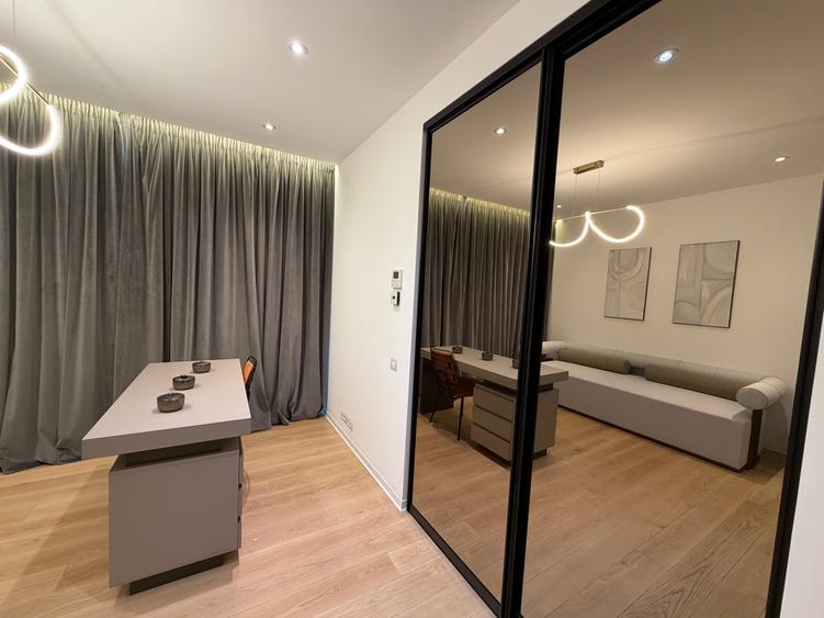 Apartament tip duplex în One Charles de Gaulle,2 parcări incluse,2 terase