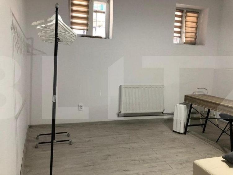 Apartament 2 camere, 65 mp, 2 boxe, parcare, zona Pietei Mihai Viteazul