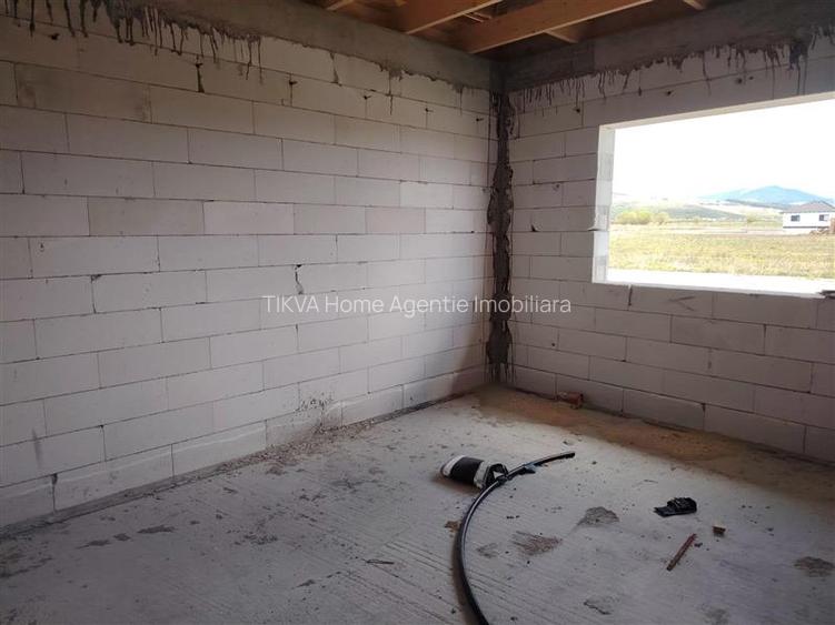 Casa familiala la rosu  (Lazarea, jud. Harghita) - 13