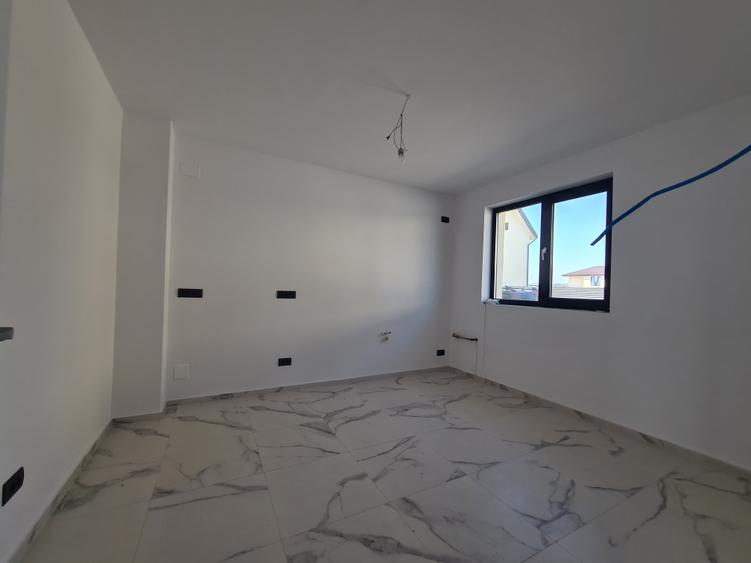 Otopeni-Casa 4 camere, spatioasa.Proiect rezidential central, finalizat. Doar 2!