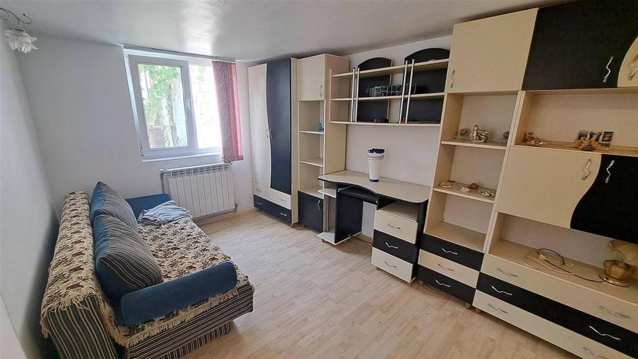 Zona Dorobanti Casa Foarte Buna si Mobilata ,caramida 62mp utili