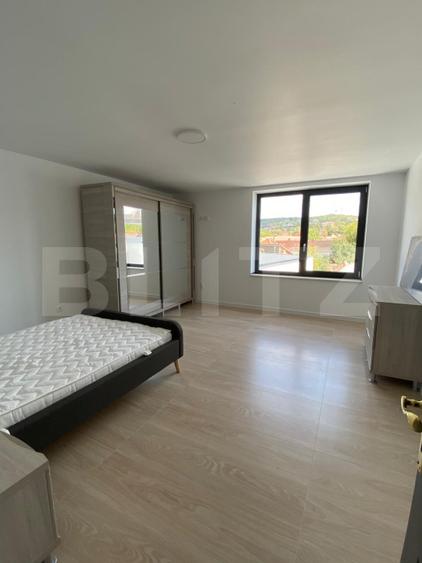 Apartament 3 camere, 100 mp, zona Central