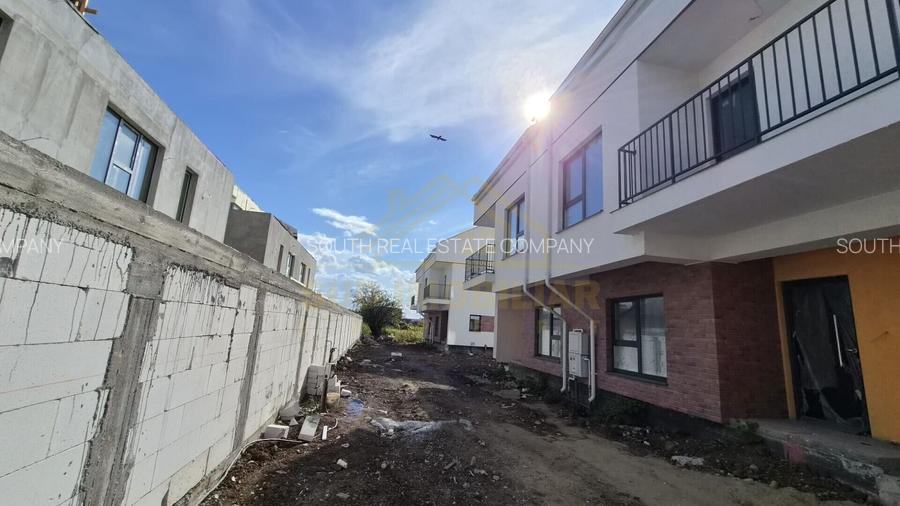 CASA P+1+M-CURTE LIBERA 130 MP-SCOLII