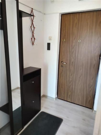 Apartament 2 camere zona Titan -Metrou Trapezului
