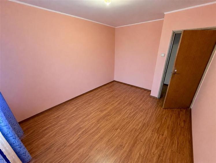 Vanzare Apartament cu 2 camere Dr.Taberei 75