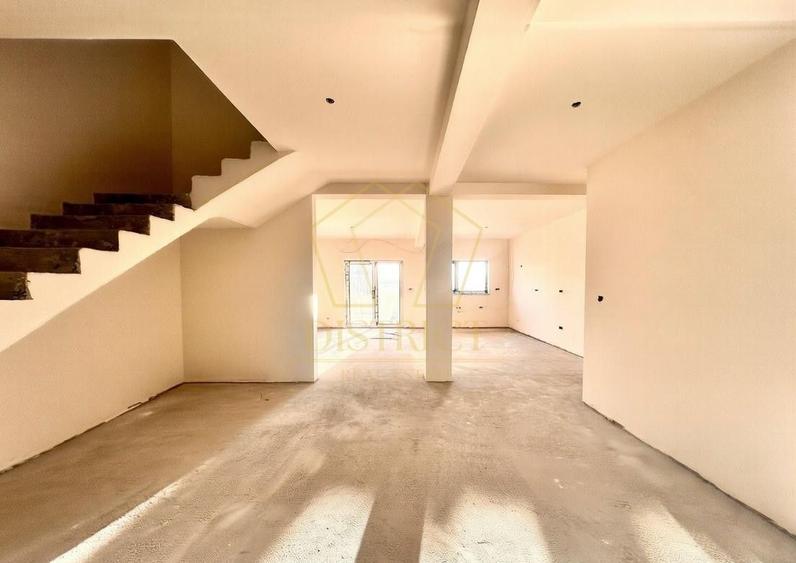 Duplex modern cu 5 camere si carport  I Mosnita Noua I