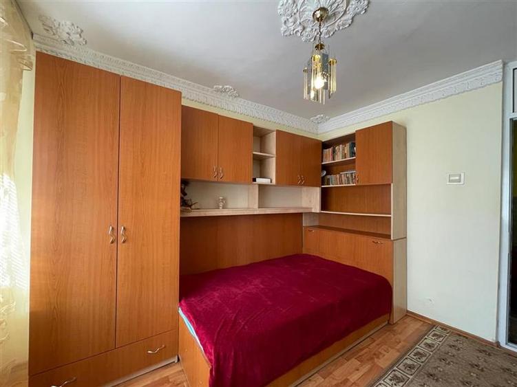Apartament 3 camere de inchiriat zona E3 -Tulcea