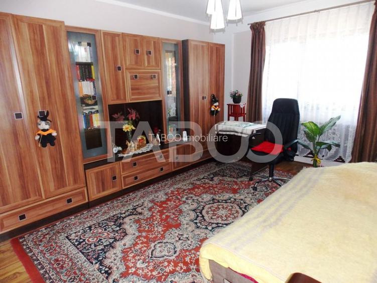 COMISION 0% Casa individuala de vanzare 370mp teren 760mp Gusterita - 3