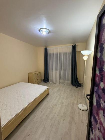 Apartament 3 camere semidecomandat - Capat Cug - 450€