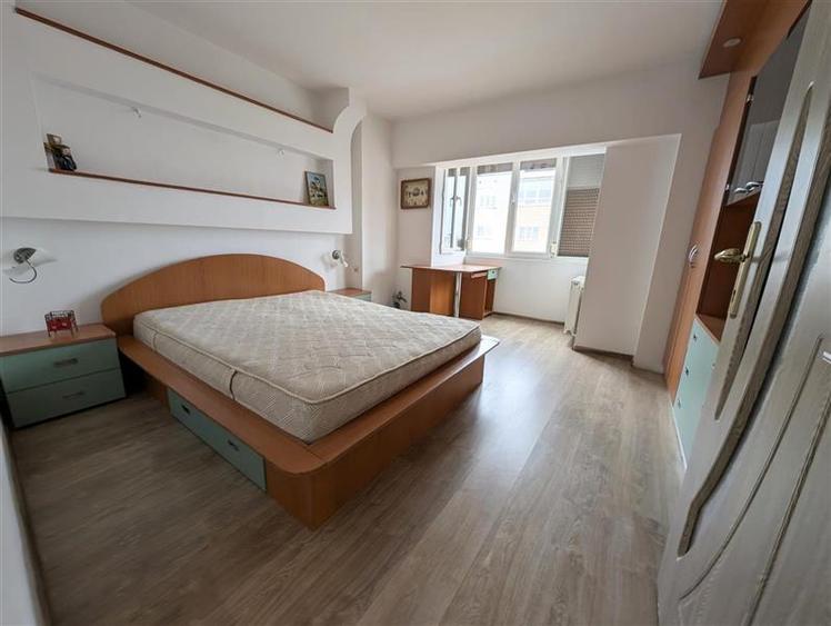 Ultracentral - apartament chirie 2 camere - mobilat si utilat