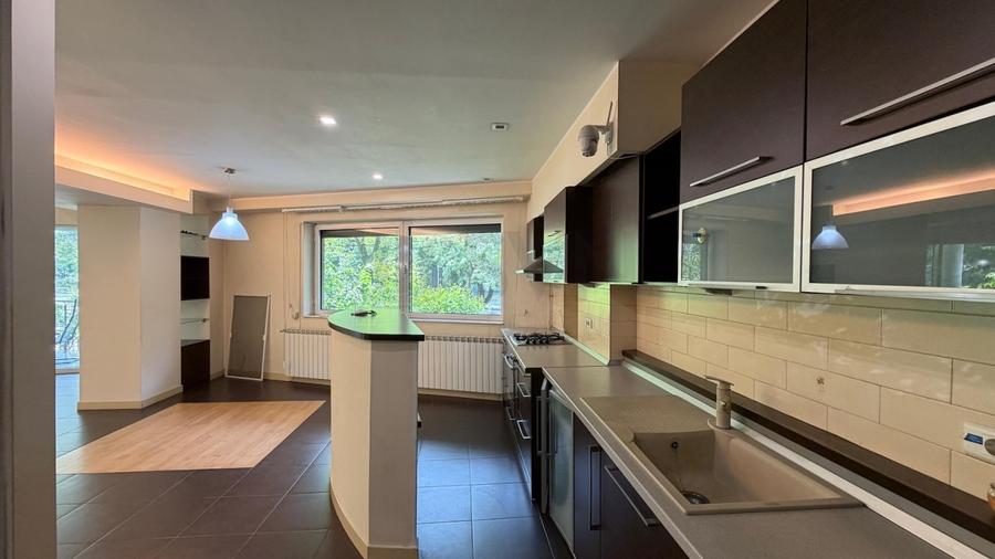 REA1029238 Apartament deosebit de 4 camere Herastrau