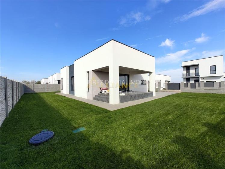 Casa individuala - 3 dormitoare, 550 mp teren - 120mp utili - 3