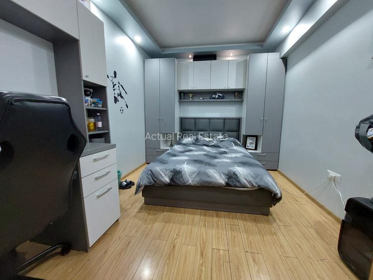 CASA 6 CAMERE  |  ZONA DACIA  |  SCOALA SPORTIVA Nr. 1 - 7