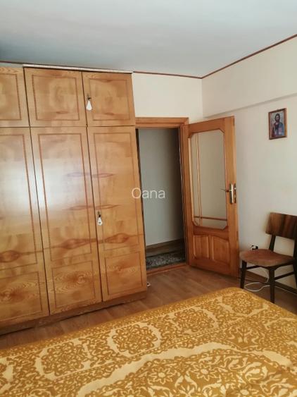 Vând ap. 3 cam. decomandat, central, suprafata generoasă, Brăila - 4