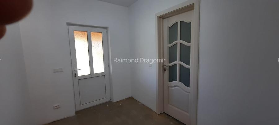 Casa de vanzare, central Tg.Ocna - 6