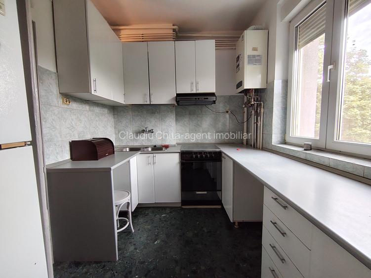 Bucurestii Noi, metrou, apartament cu 3 camere decomandate, spatios 80 mp - 3
