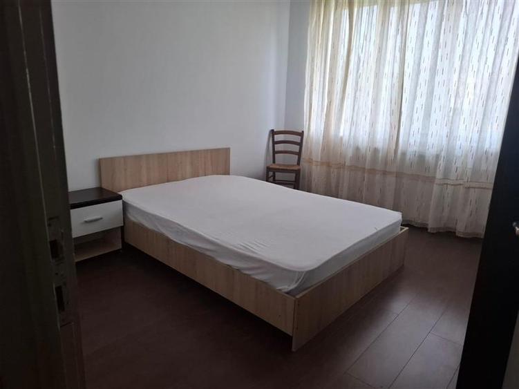 Inchiriere apartament 2 camere zona Democratiei