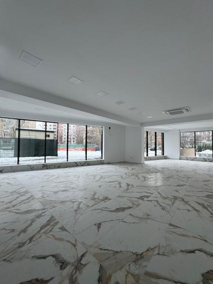 Spatiu comercial de inchiriat 162.17mp - zona Sebastian