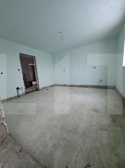 Casă cu mansardă la roșu, teren 1.000 mp – Draxini