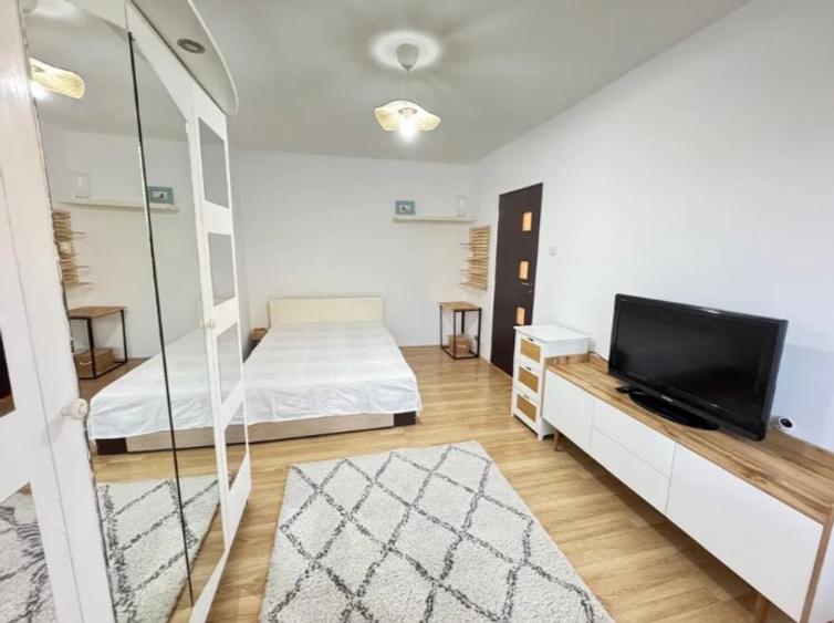 PTA SUDULUI metrou SUN PLAZA PET FRIENDLY,DECOMANDAT,MOBILAT UTILAT,COMPLET