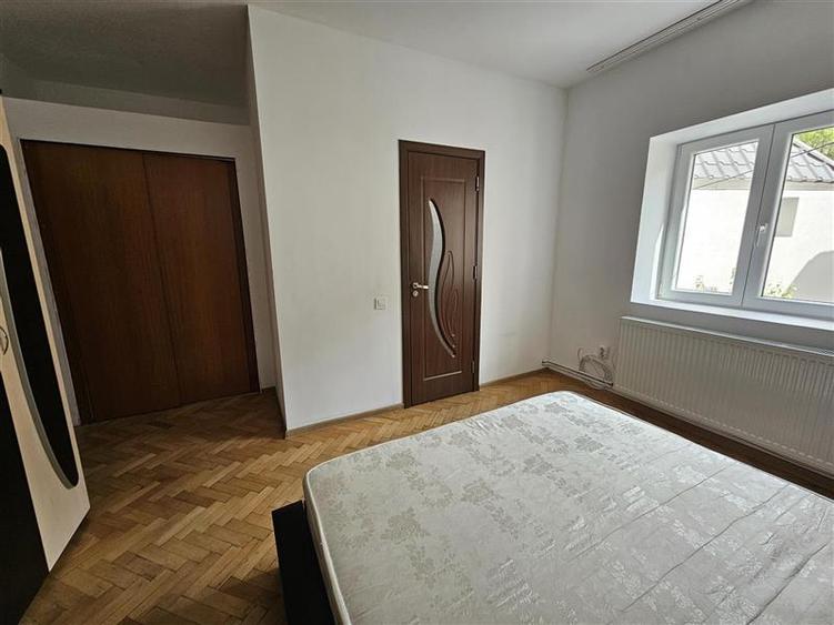 Garsoniera in zona ultracentrala de inchiriat small pet friendly