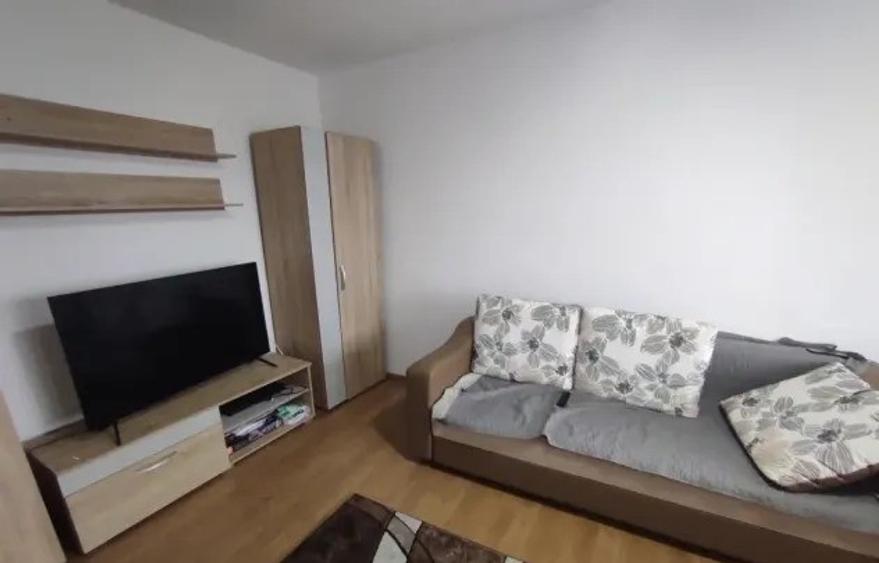 Apartament cu 2 camere - zona Tatarasi  - Flora