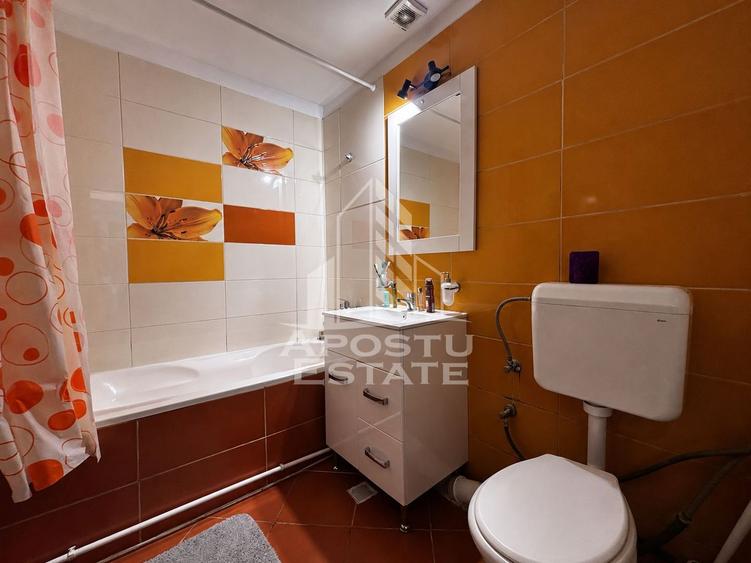 Apartament cu 2 camere decomandat spre vanzare, Timisoara zona Lipovei