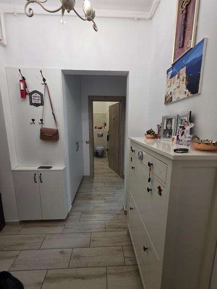 Titanul Nou, Nicolae Teclu, pe Drumul Gura Crivatului, centrala, parcare